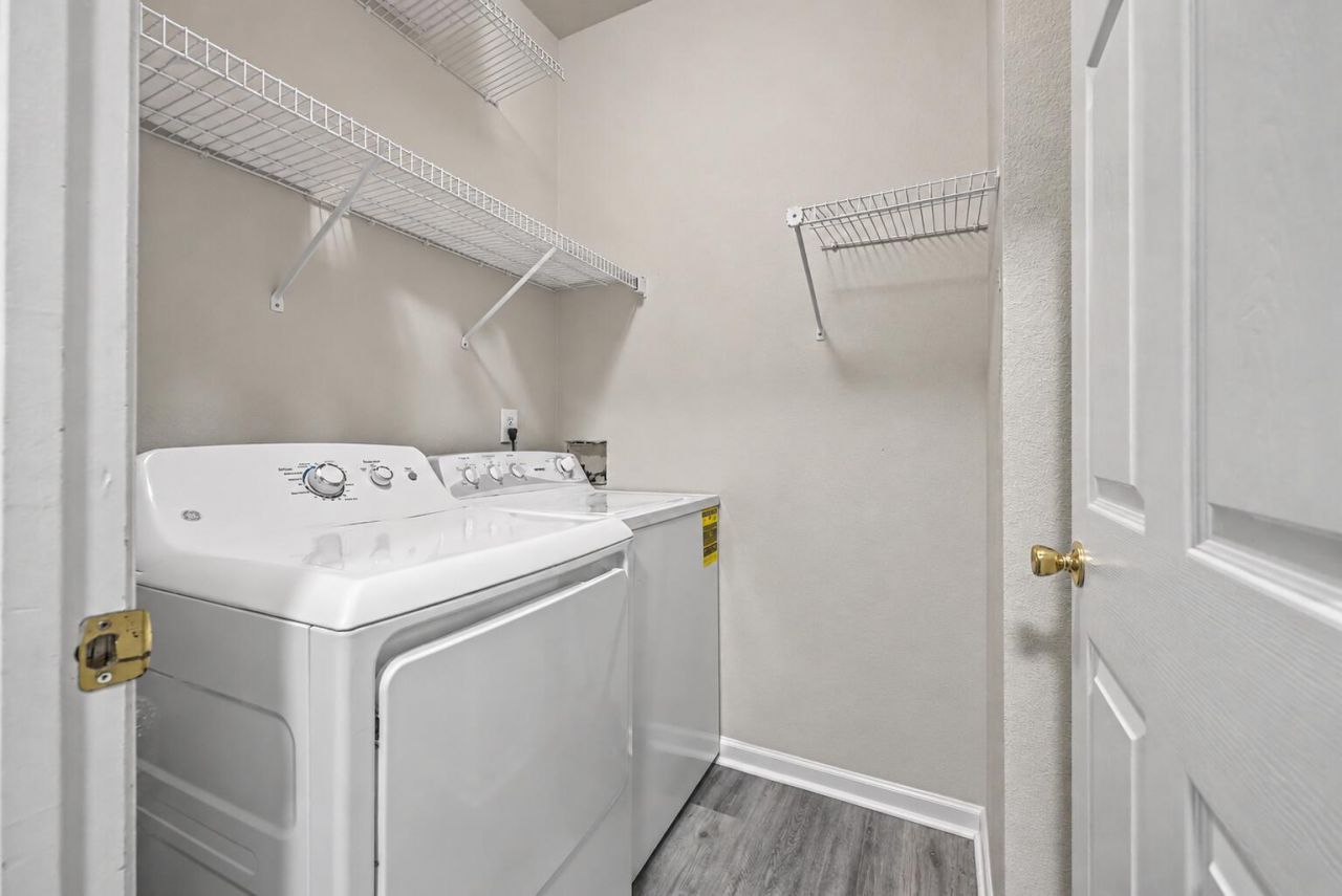 1483 Cambridge Lakes Drive Photo 26