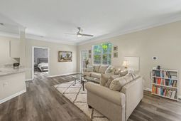1483 Cambridge Lakes Drive photo 4