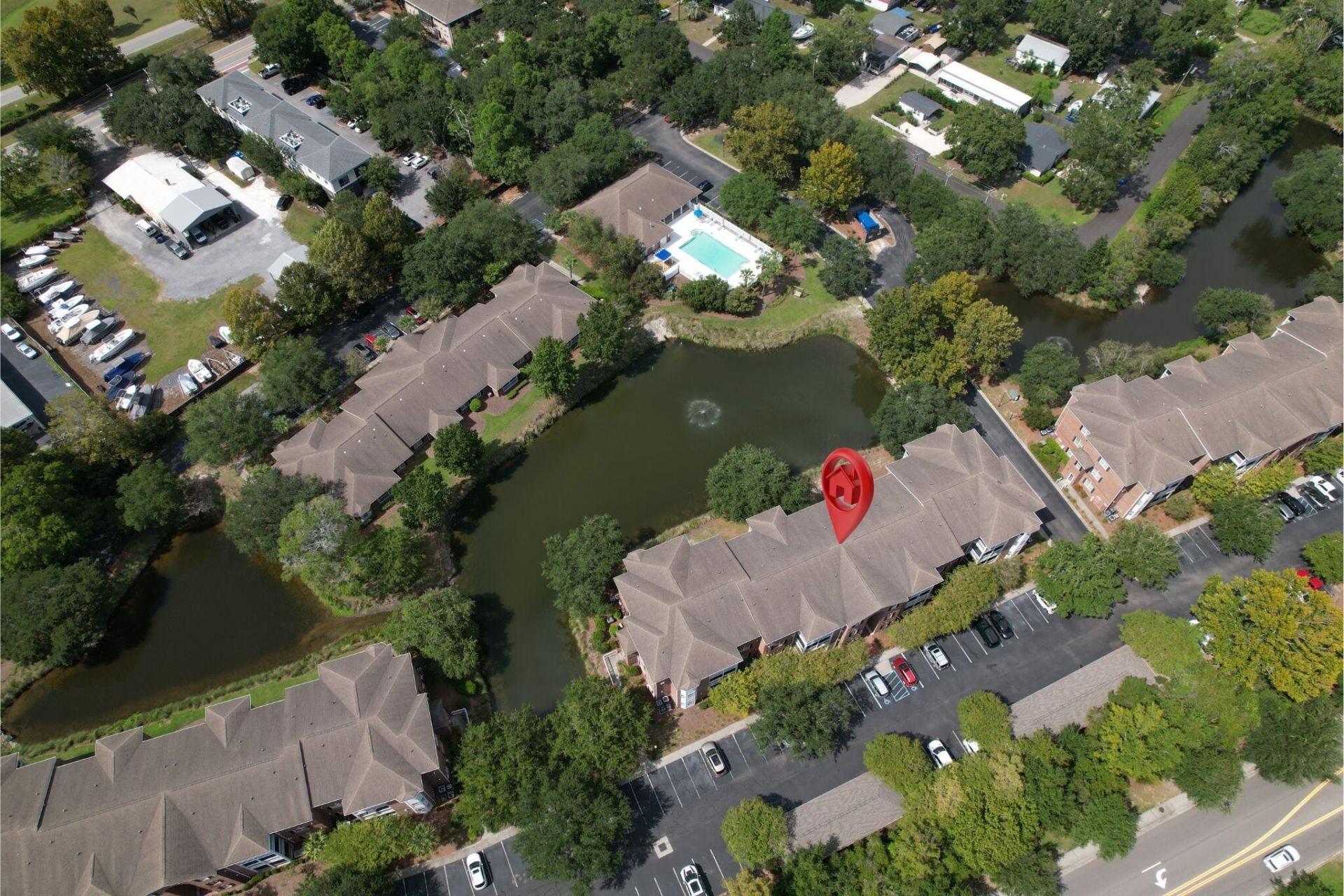 1483 Cambridge Lakes Drive Photo 35