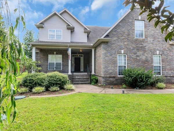 1204 Lunar Dr , Murfreesboro, TN 37129