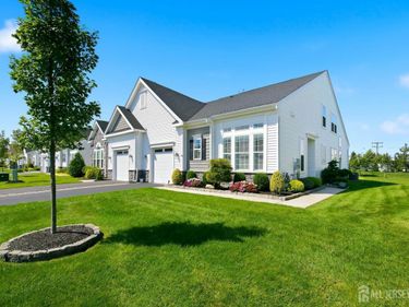 83 Starlight Drive , Monroe Township, NJ 08831