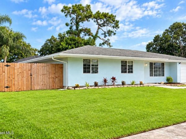 907 Gatewood Court NE , Palm Bay, FL 32905