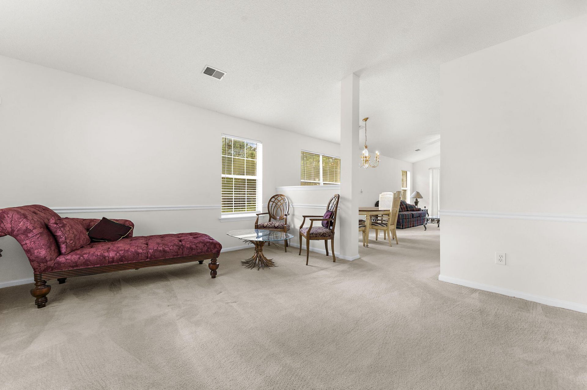 240 Lytham Court Photo 4