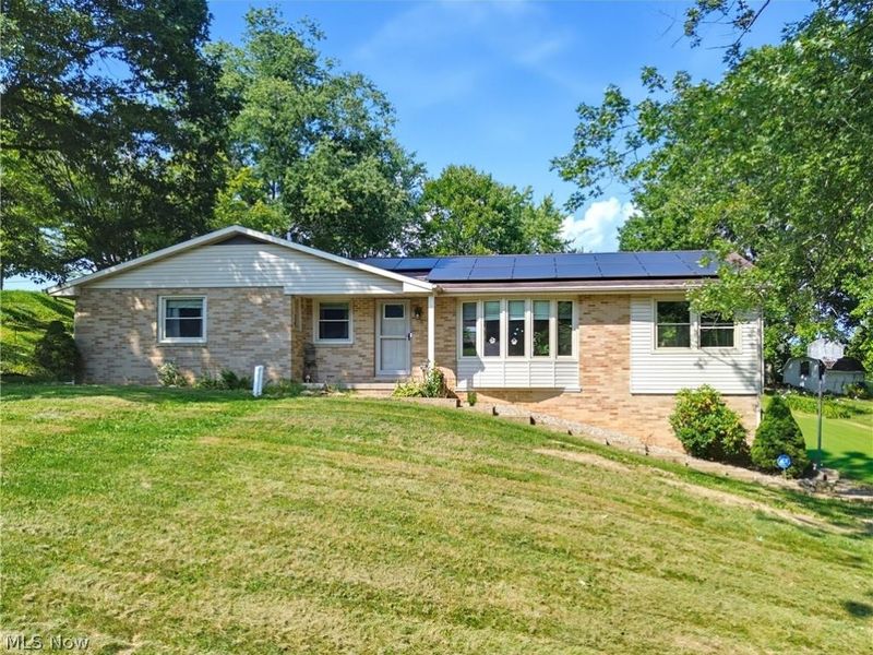 1700 Deerwood Circle SE, East Sparta, OH 44626 Photo 3
