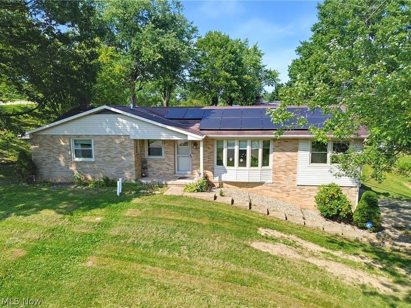 1700 Deerwood Circle SE, East Sparta, OH 44626 Photo 4