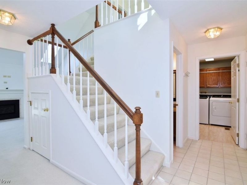 5925 Halle Farm Drive, Willoughby, OH 44094 Photo 6