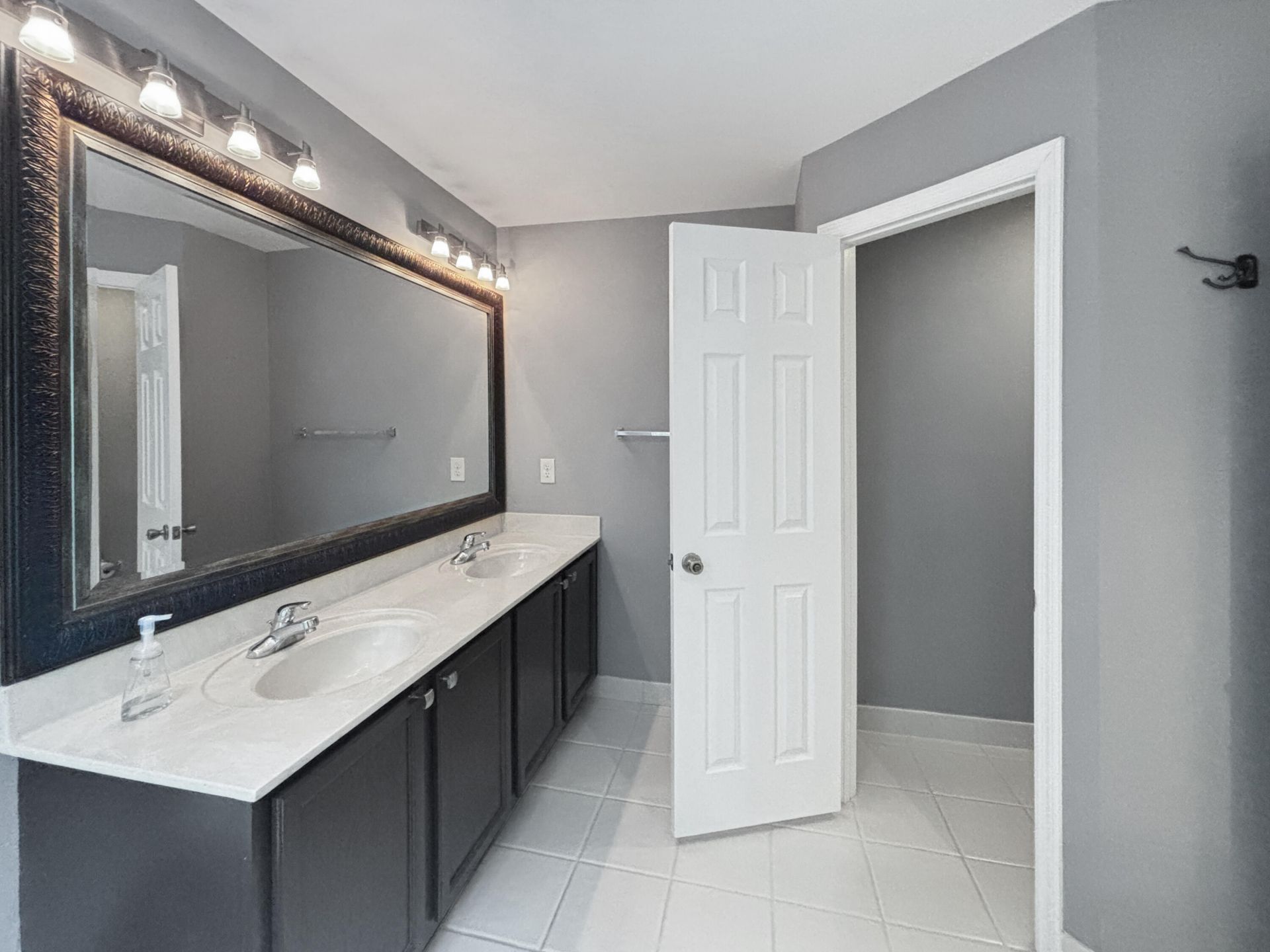 4528 Thornwood Circle, West Palm Beach, FL 33418 Photo