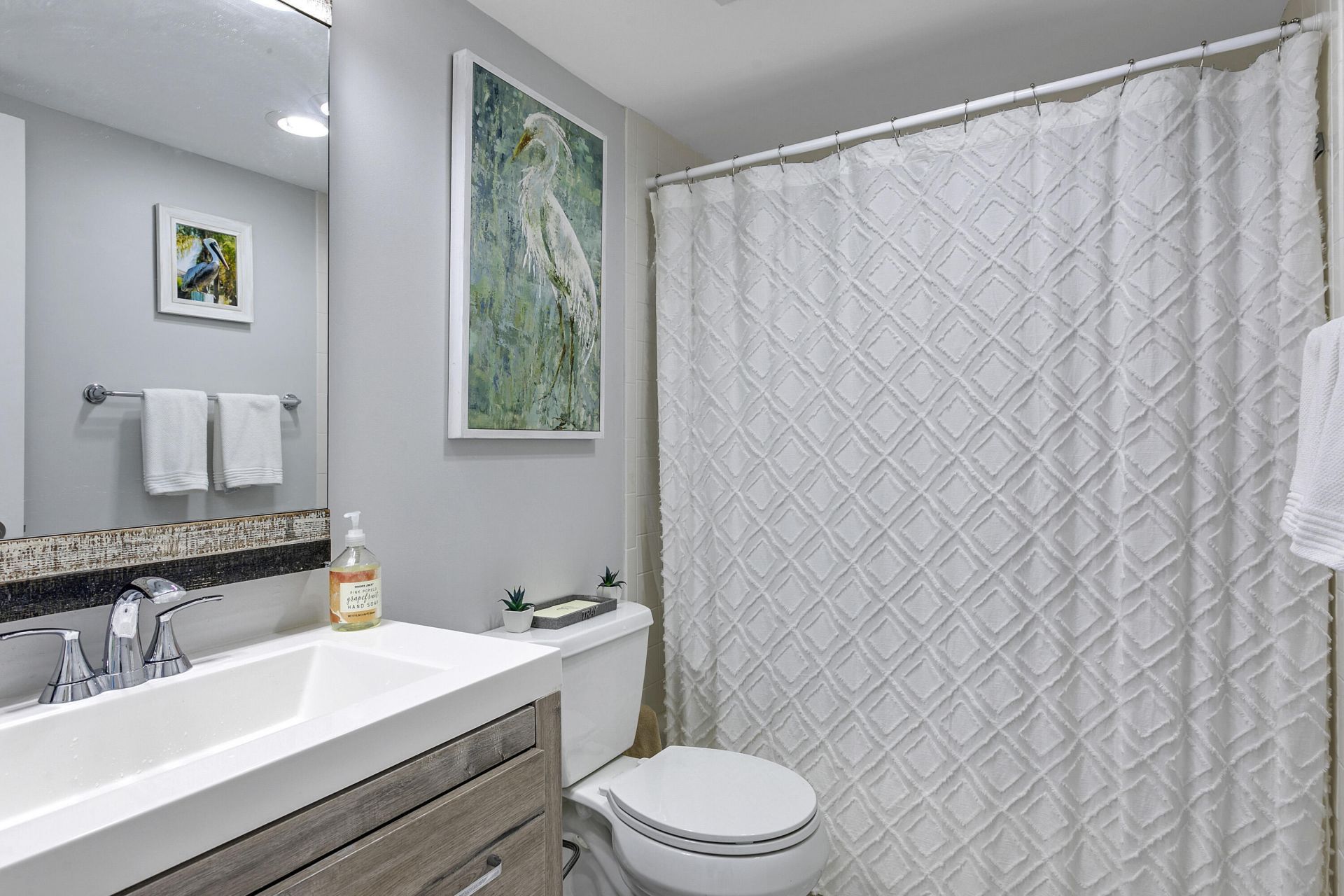 132 Lakeshore Drive, Unit 220, North Palm Beach, FL 33408 Photo