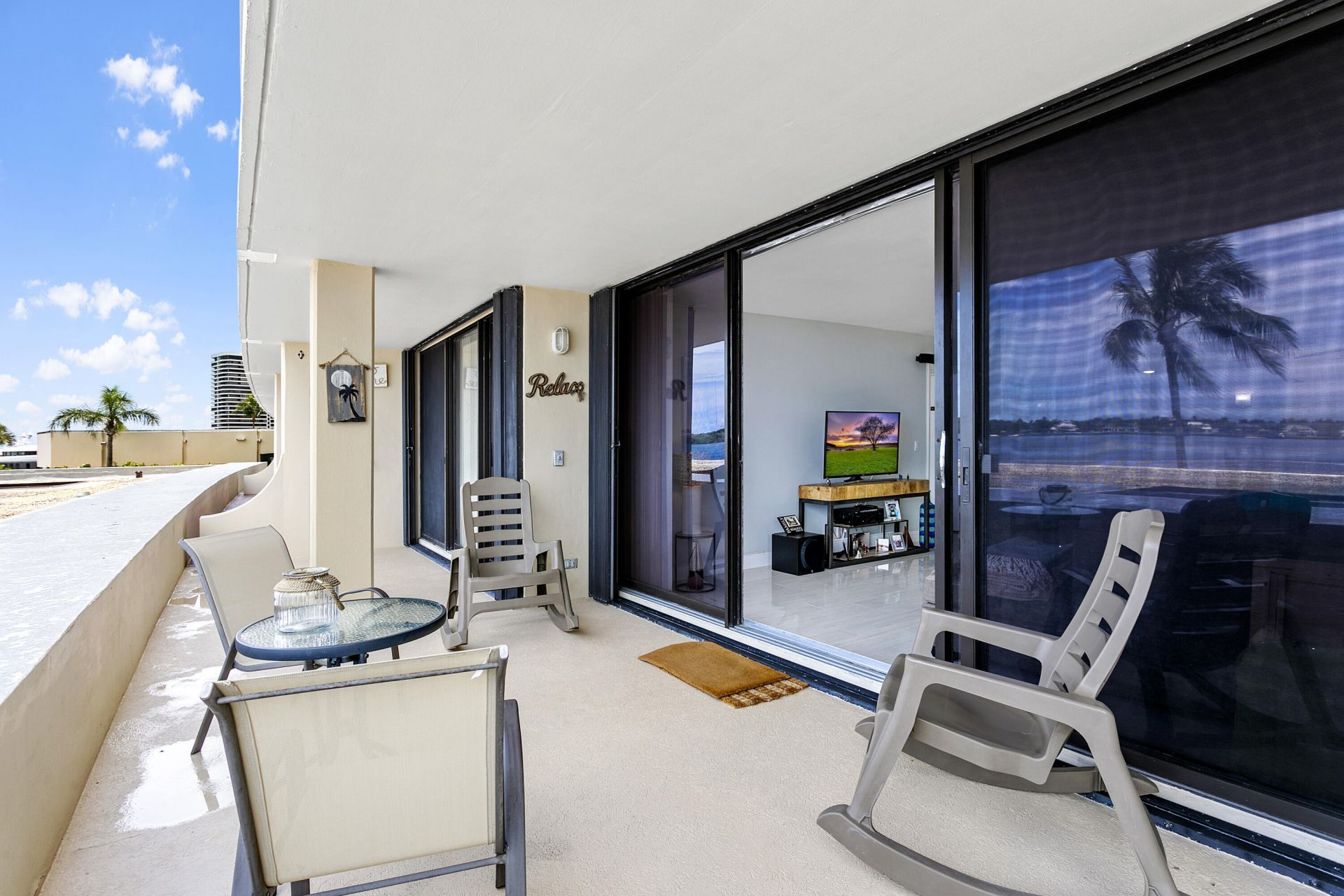 132 Lakeshore Drive, Unit 220, North Palm Beach, FL 33408 Photo
