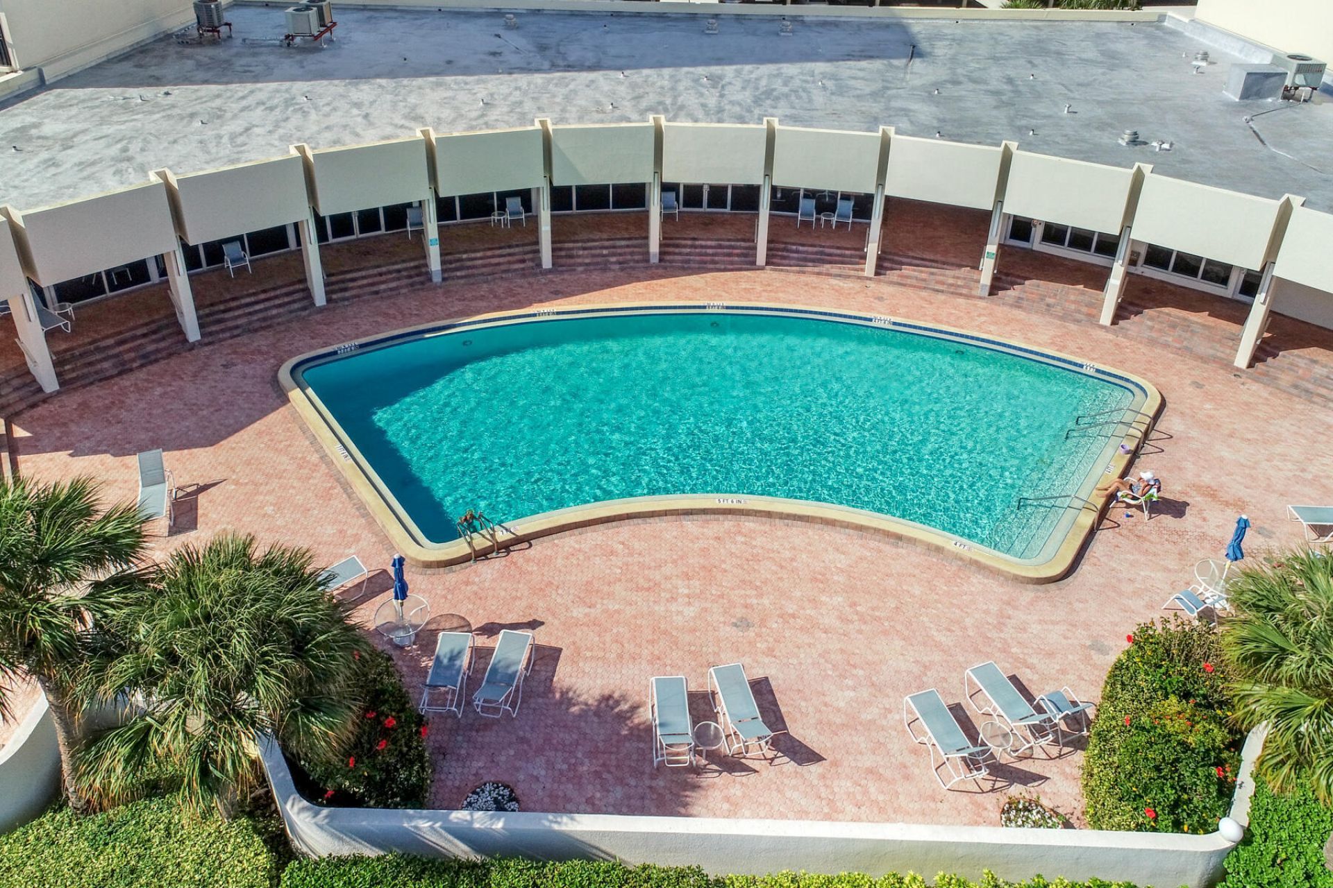 132 Lakeshore Drive, Unit 220, North Palm Beach, FL 33408 Photo