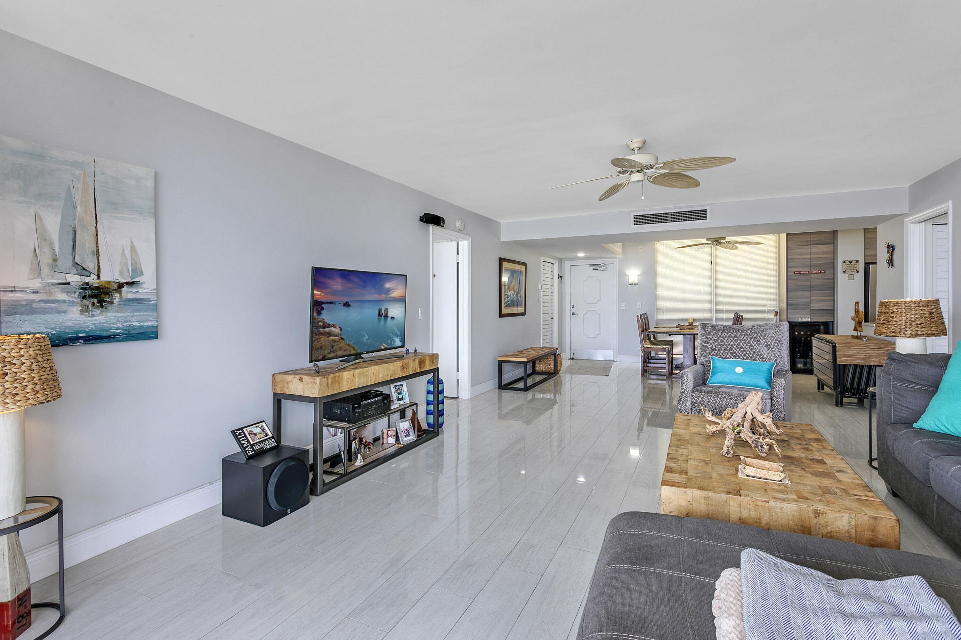 132 Lakeshore Drive, Unit 220, North Palm Beach, FL 33408 Photo