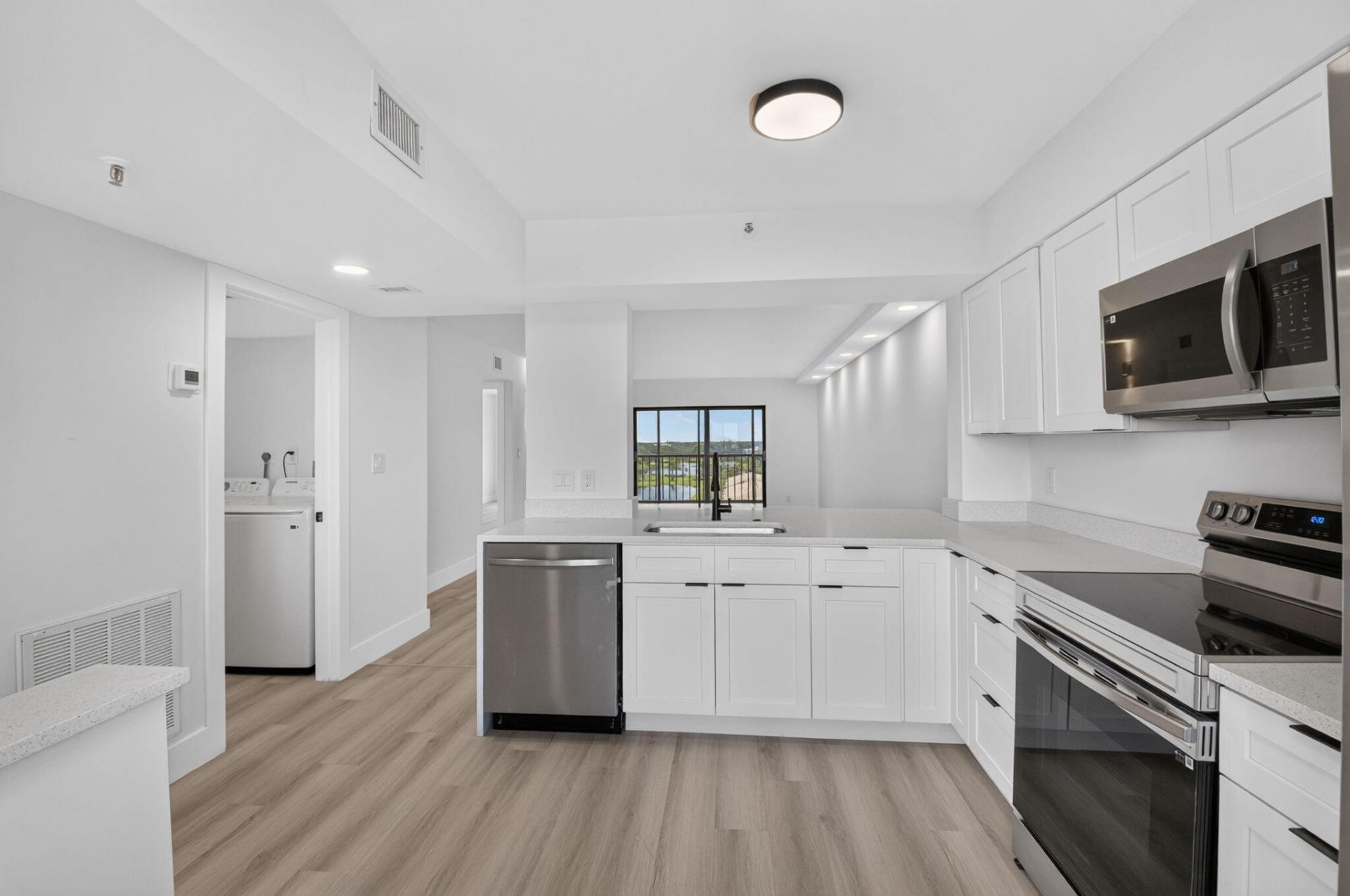 6866 Huntington Lane, Unit 707, Delray Beach, FL 33446 Photo