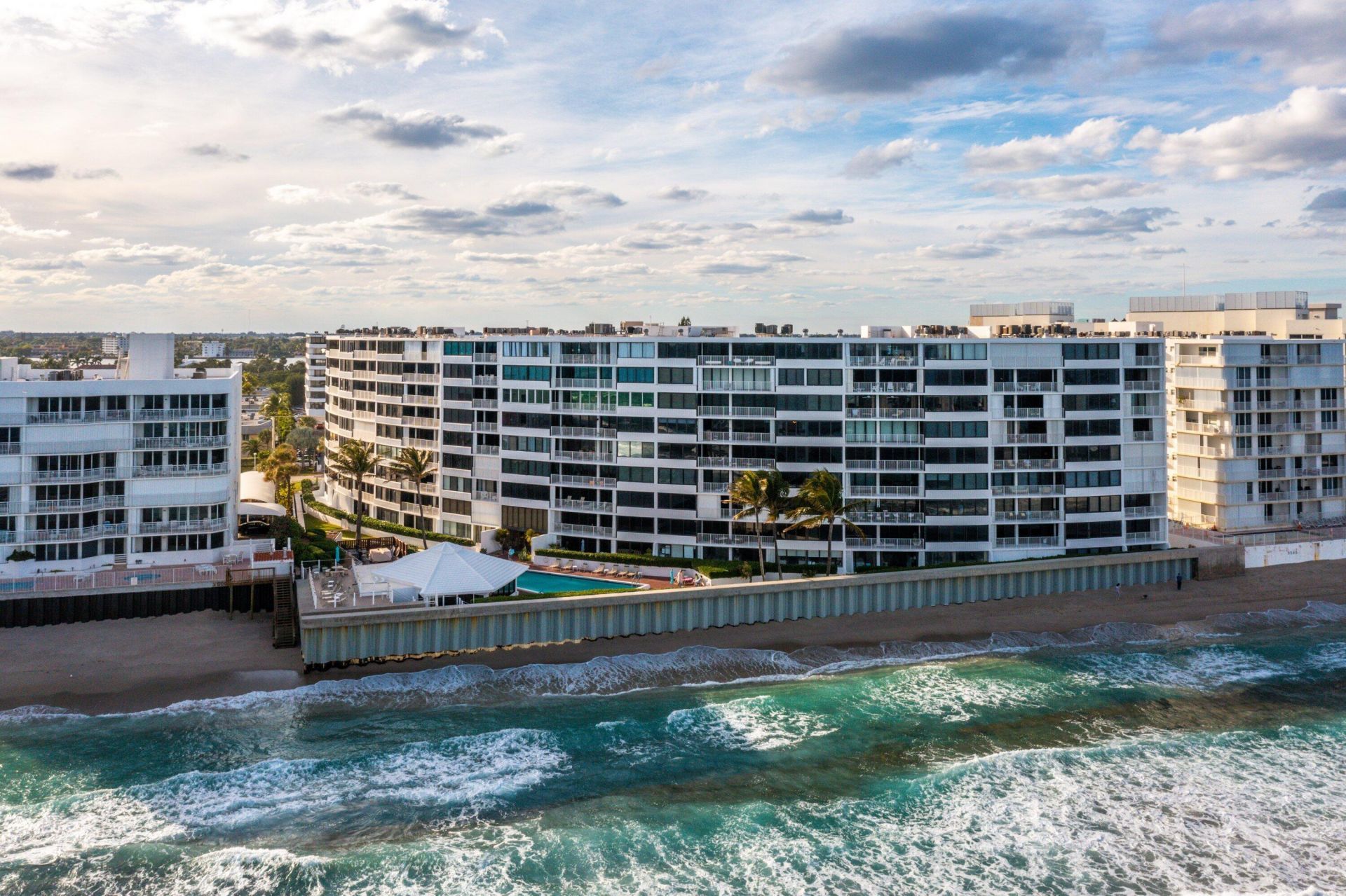 3590 S Ocean Boulevard, Unit 301, South Palm Beach, FL 33480 Photo