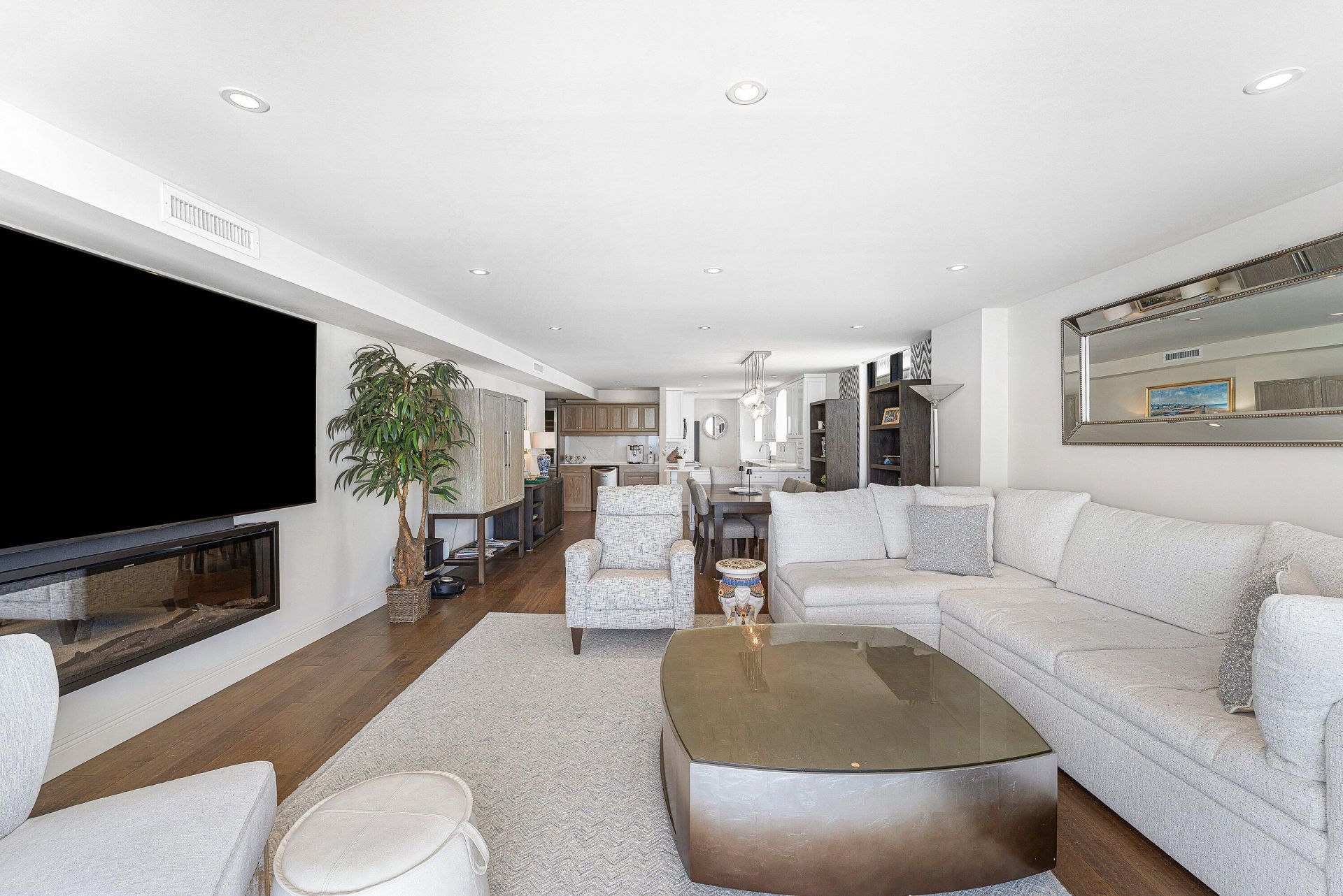 3590 S Ocean Boulevard, Unit 301, South Palm Beach, FL 33480 Photo