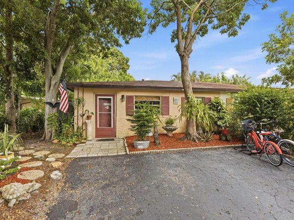 5127 Rose Hill Drive, Boynton Beach, FL 33437