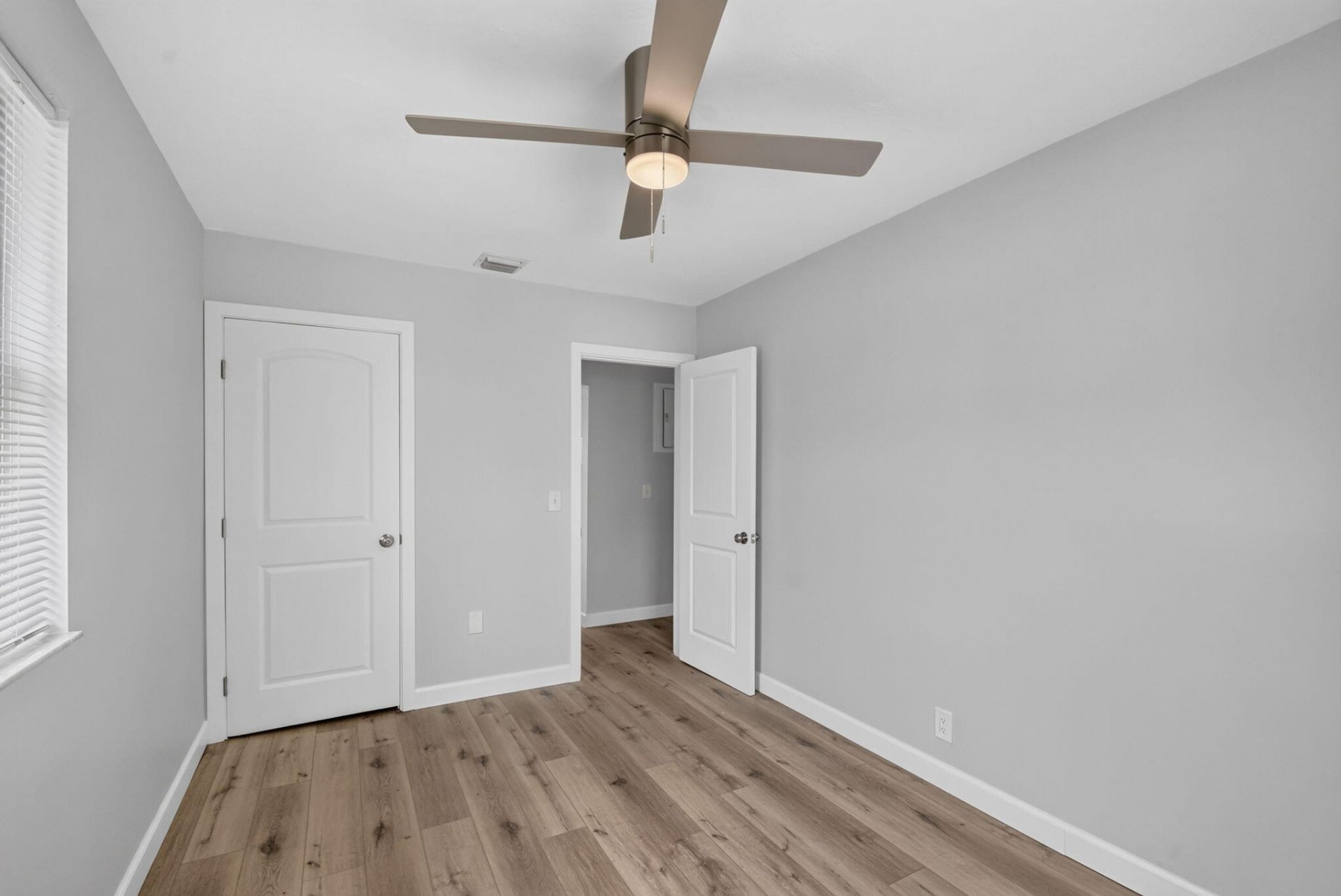 504 N E Street, Lake Worth Beach, FL 33460 Photo
