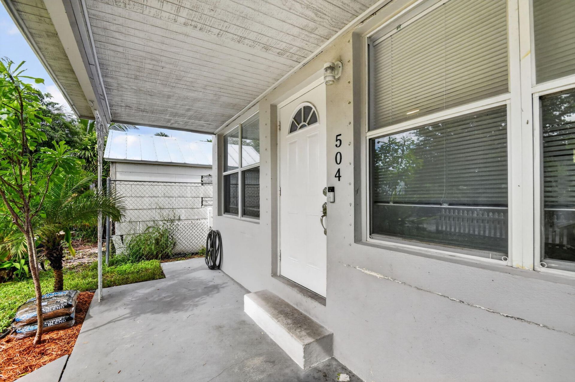 504 N E Street, Lake Worth Beach, FL 33460 Photo