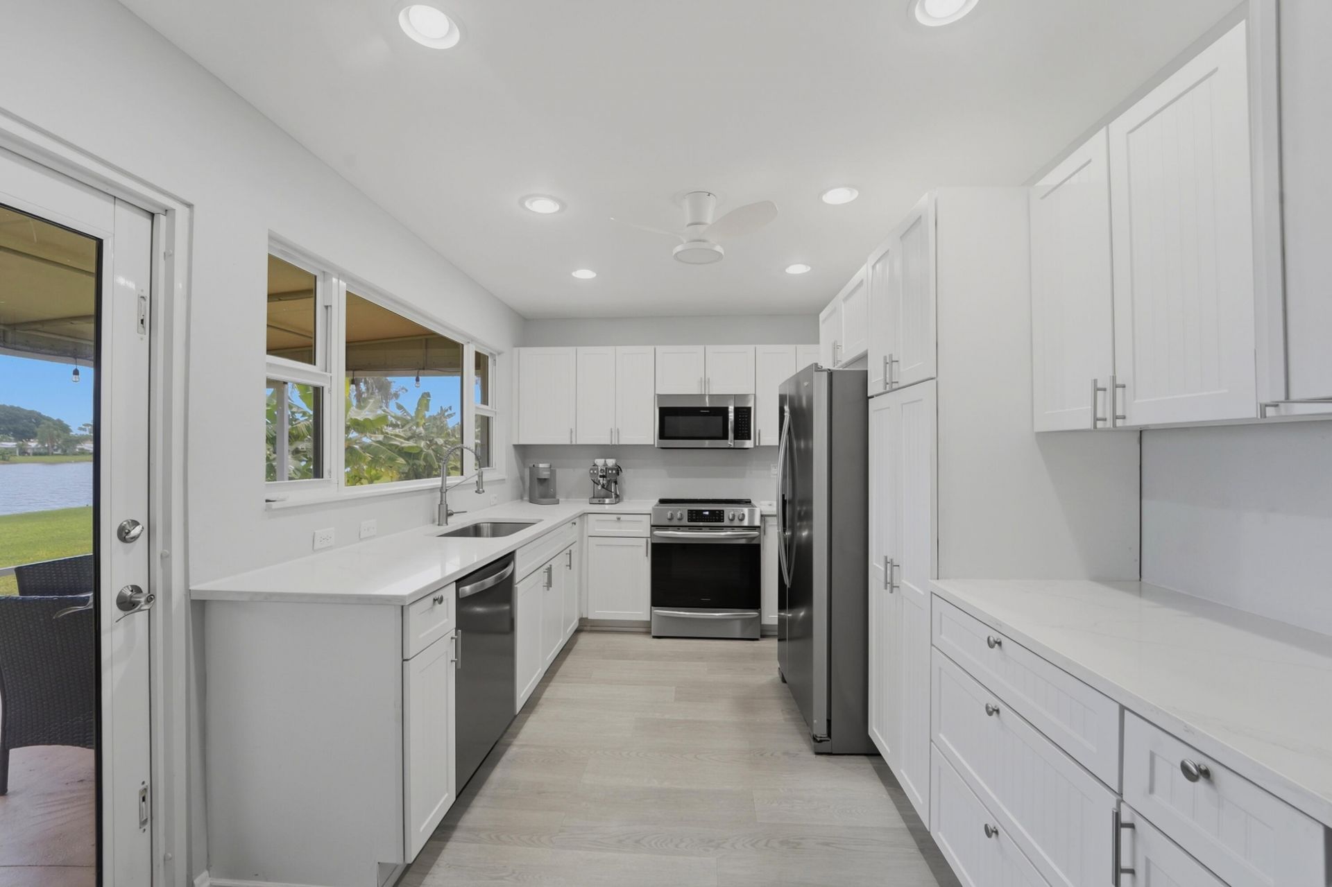 2201 SW Roma Way Sw, Boynton Beach, FL 33426 Photo