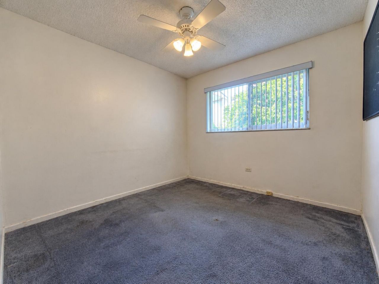 6884 NW 12th Street, Plantation, FL 33313 Photo