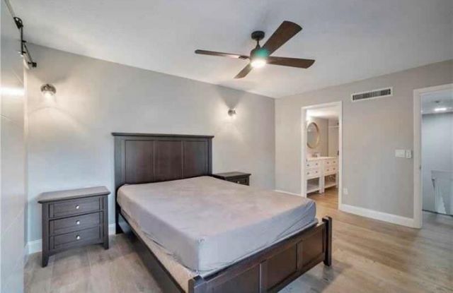 825 Center Street, Unit 26A, Jupiter, FL 33458 Photo