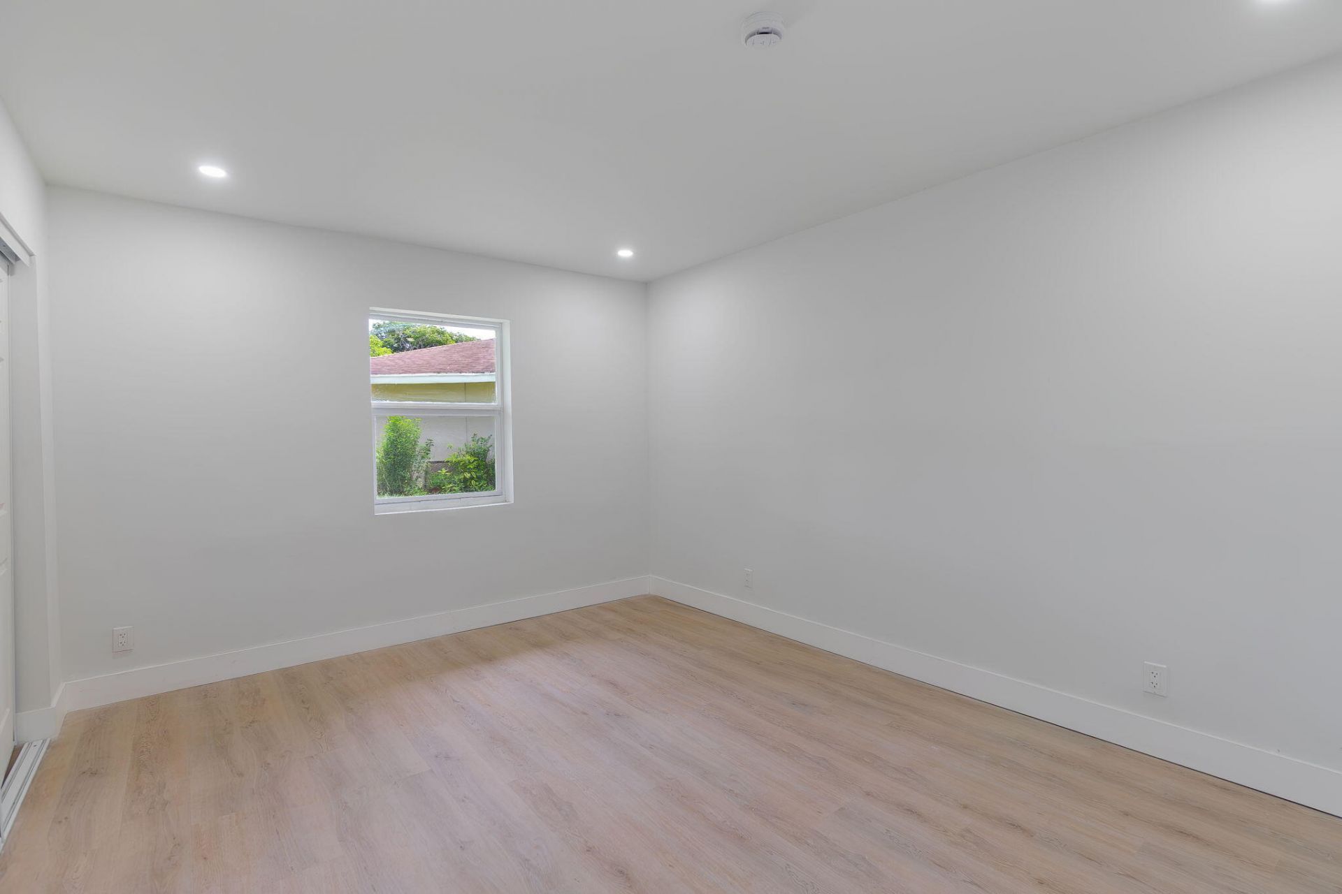 413 N Ware Drive, West Palm Beach, FL 33409 Photo