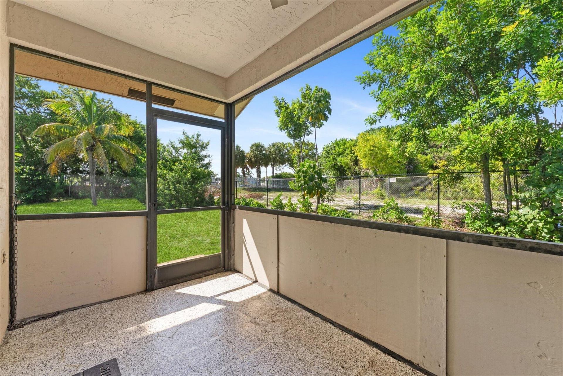191 SE 1st Circle, Boynton Beach, FL 33435 Photo