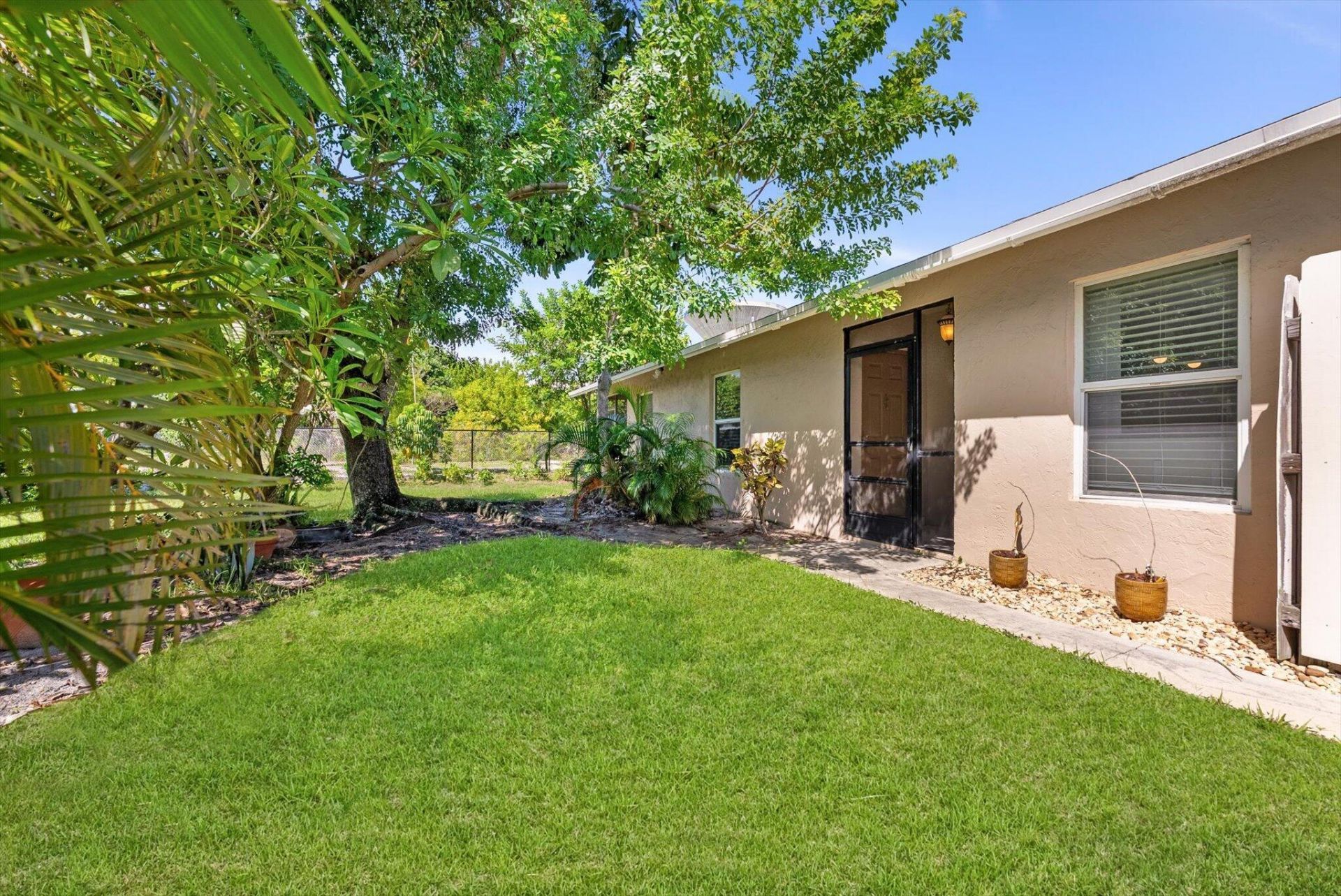 191 SE 1st Circle, Boynton Beach, FL 33435 Photo