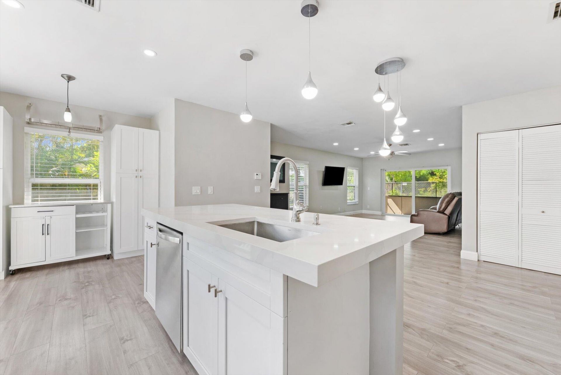 191 SE 1st Circle, Boynton Beach, FL 33435 Photo