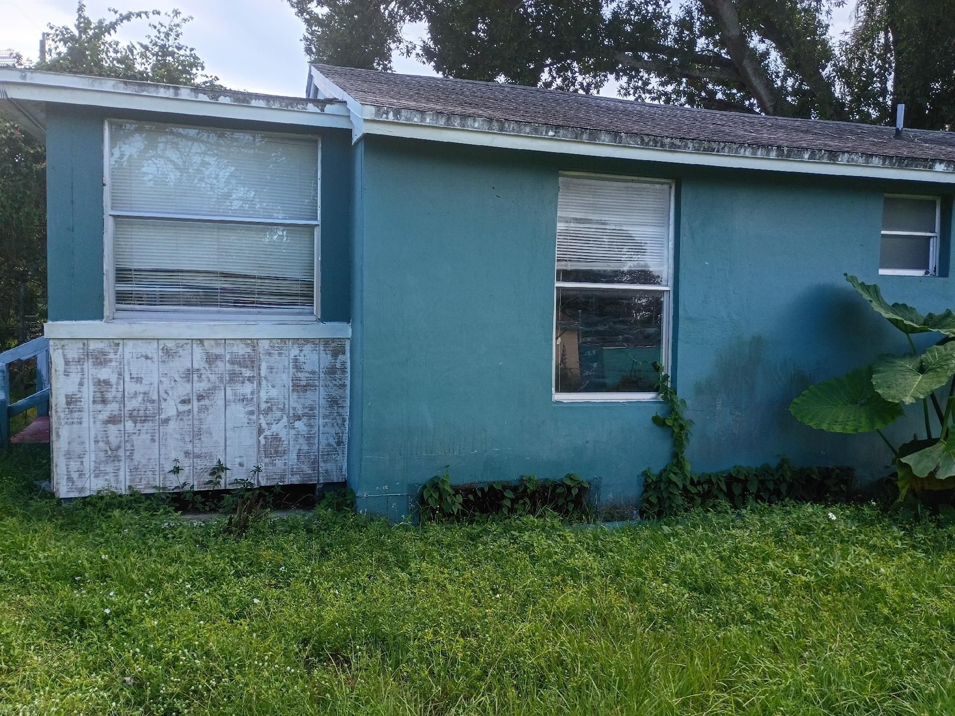 703 Dundas Court, Fort Pierce, FL 34950 Photo