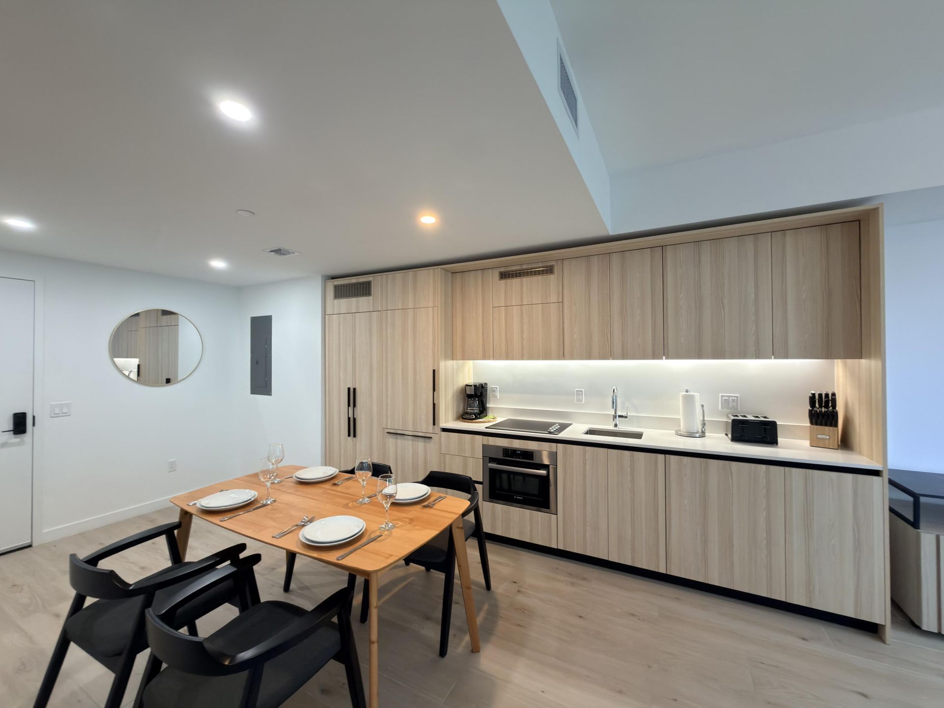 225 N Miami Avenue, Unit 2207, Miami, FL 33128 Photo