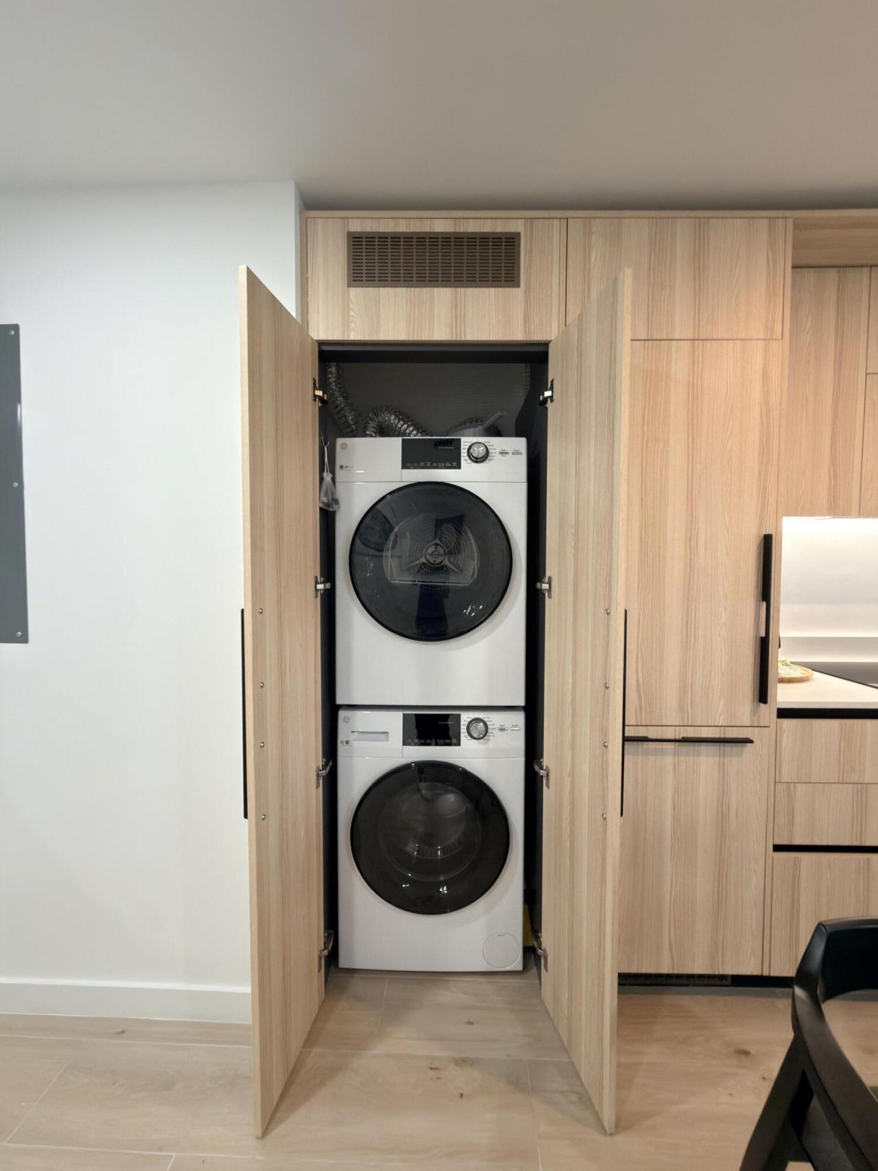 225 N Miami Avenue, Unit 2207, Miami, FL 33128 Photo