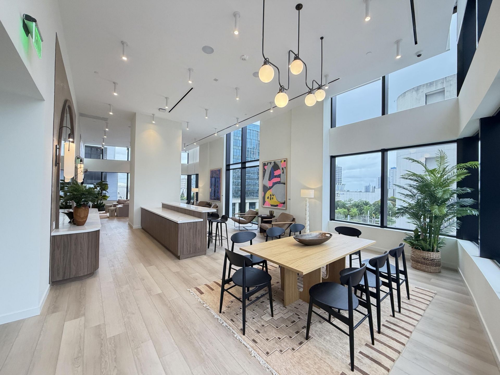 225 N Miami Avenue, Unit 2207, Miami, FL 33128 Photo