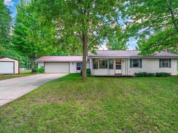 1434 Cedar Court NE, Kalkaska, MI 49646