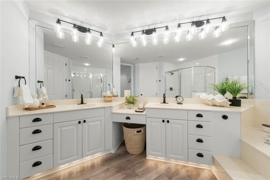 8452 Abbington Cir, Unit 1612, Naples, FL 34108 Photo