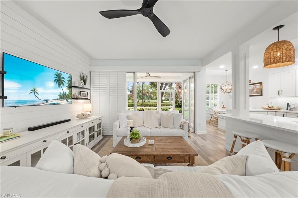 8452 Abbington Cir, Unit 1612, Naples, FL 34108 Photo