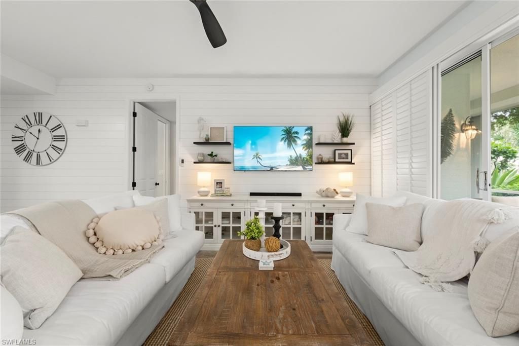 8452 Abbington Cir, Unit 1612, Naples, FL 34108 Photo