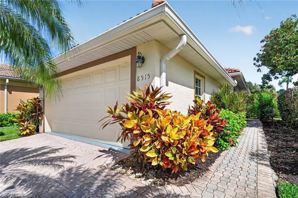8515 Chase Preserve Dr, Naples, FL 34113 Photo