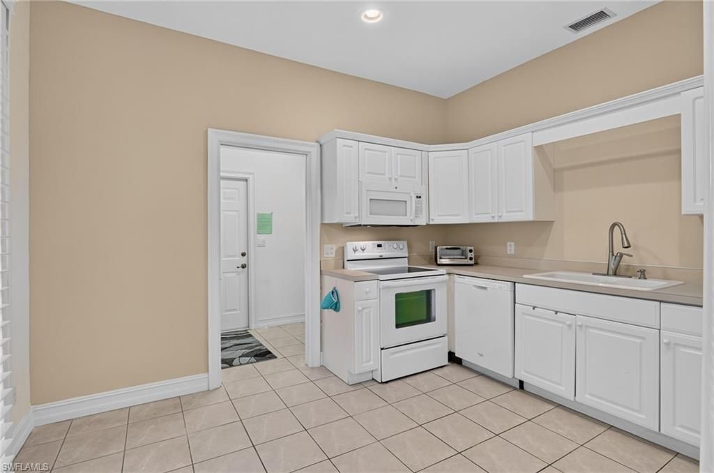 8515 Chase Preserve Dr, Naples, FL 34113 Photo