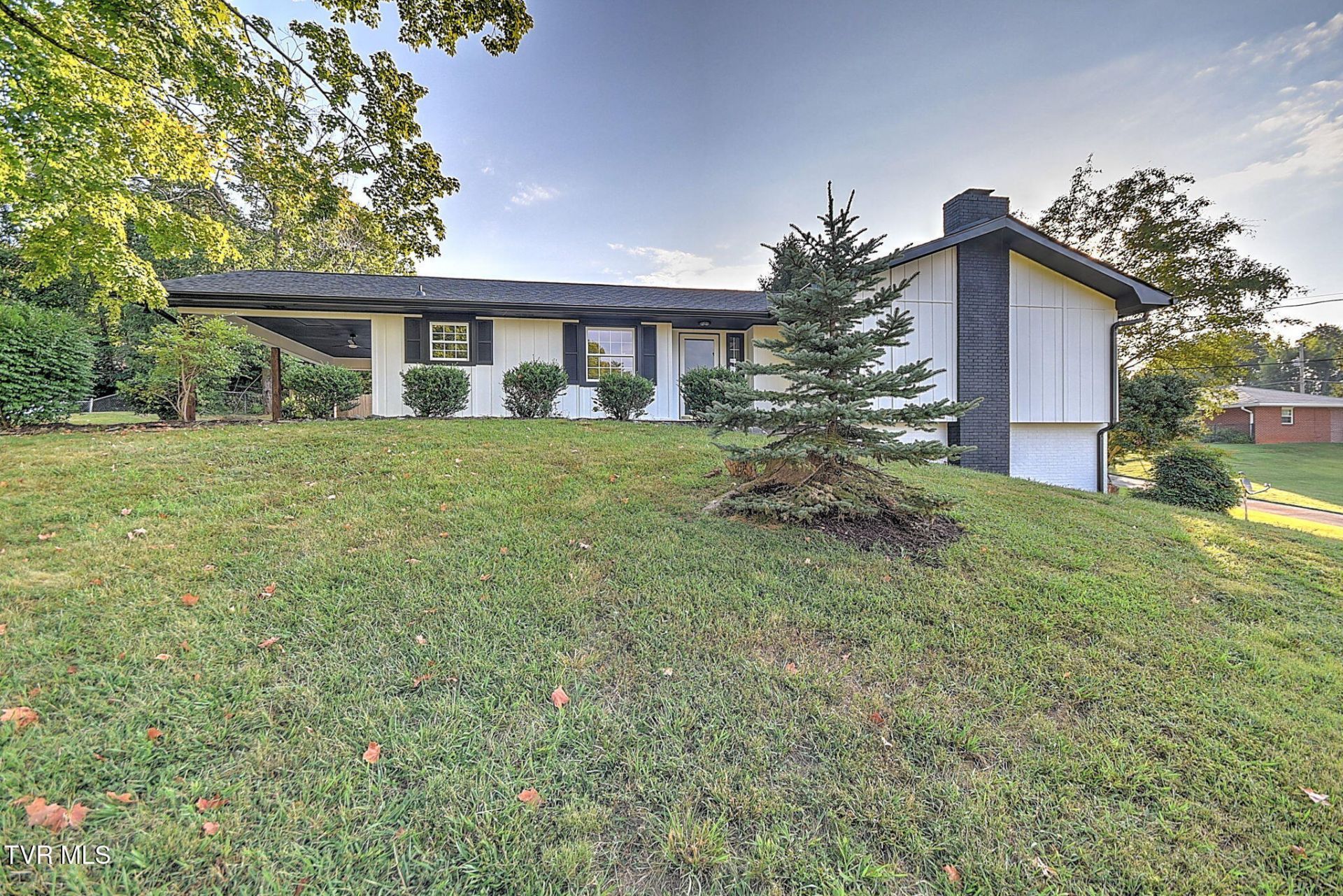 3402 Linkwood Drive, Johnson City, TN 37601 Main Photo