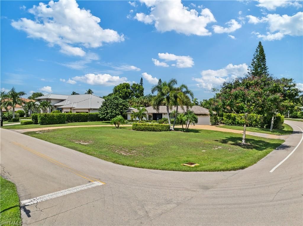 717 Rudder Rd , Naples, FL 34102 Photo