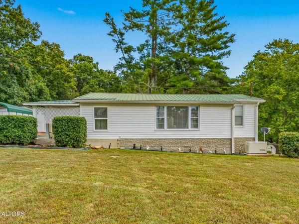 2353 Old Harriman Hwy , Harriman, TN 37748