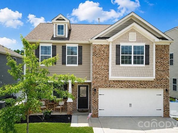 179 Atwater Landing Drive , Mooresville, NC 28117
