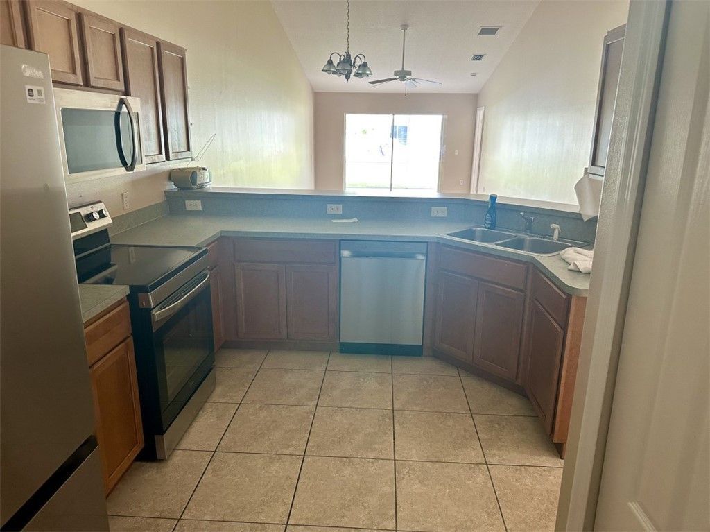 135 Dahl Avenue, Sebastian, FL 32958 Photo