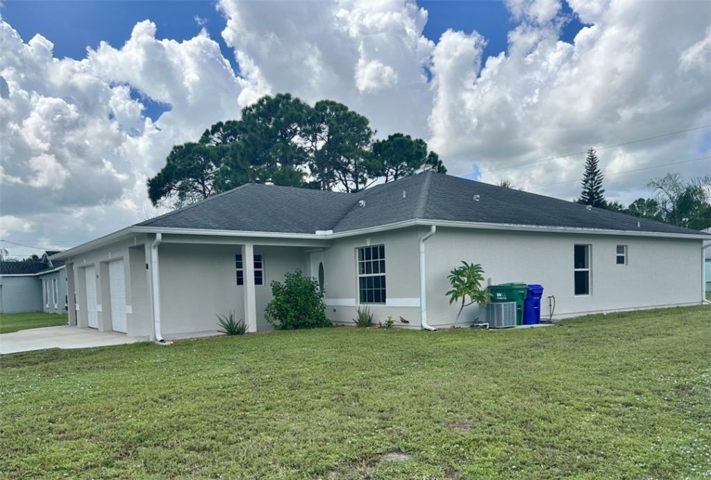 135 Dahl Avenue, Sebastian, FL 32958 Photo