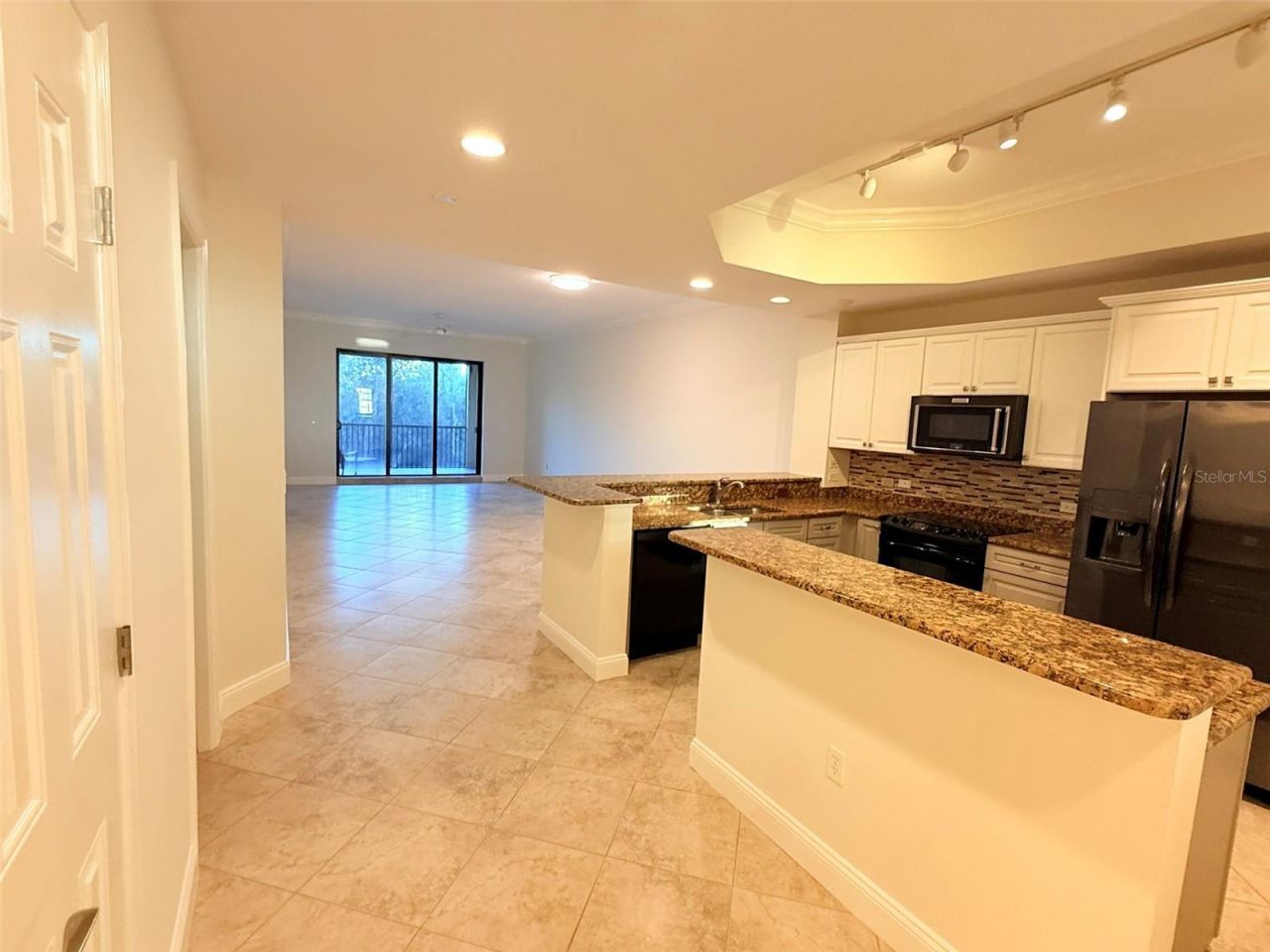7702 Lake Vista Court, Unit 303, Lakewood Ranch, FL 34202 Photo
