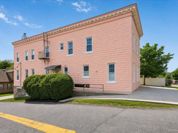 208 Tompkins Road , Yonkers, NY 10703
