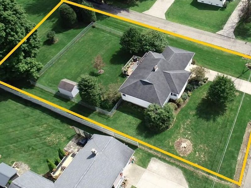 204 N Edgewood Road, Mount Vernon, OH 43050 Photo 3