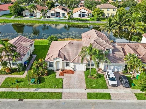 18660 SW 28th Ct , Miramar, FL 33029
