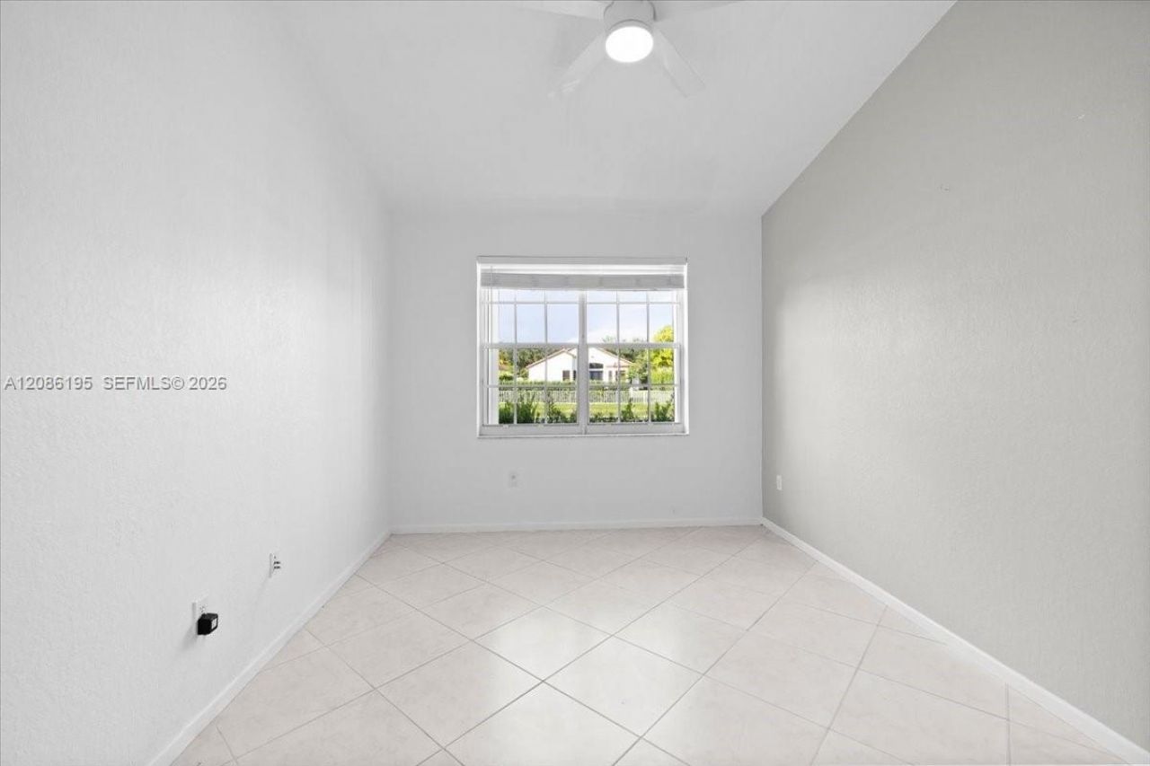 18660 SW 28th Ct, Miramar, FL 33029 Photo