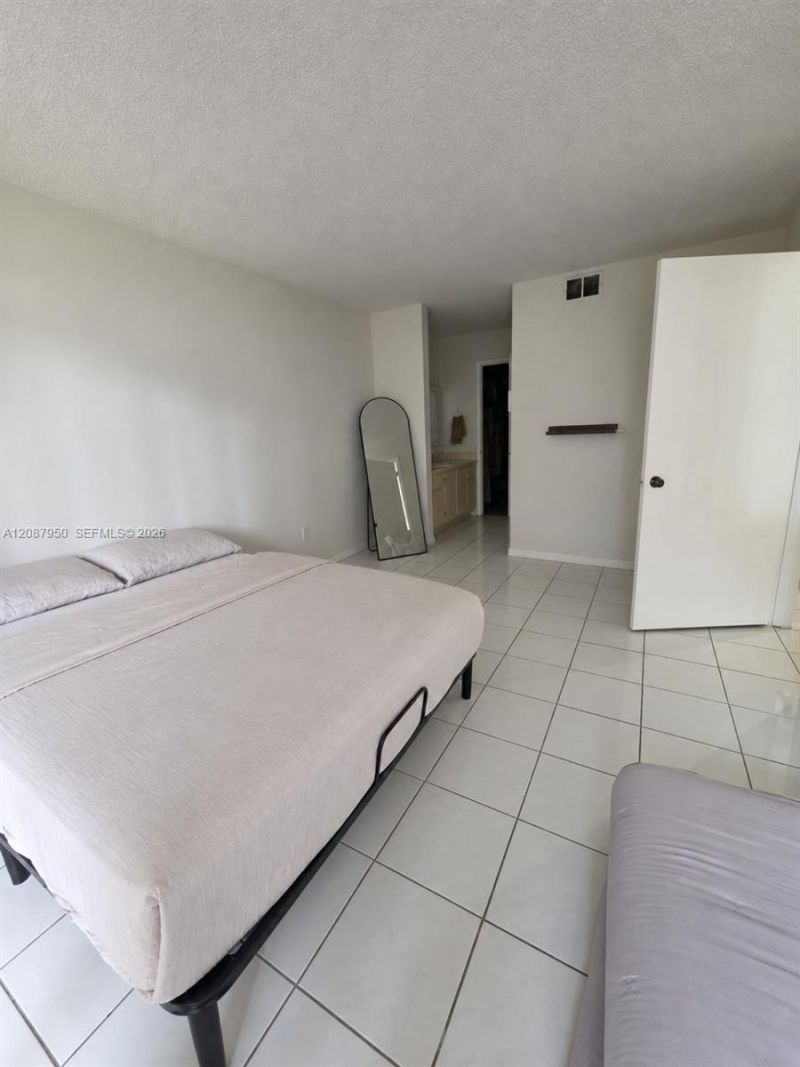 9708 Hammocks Blvd, Unit 101-32, Miami, FL 33196 Photo